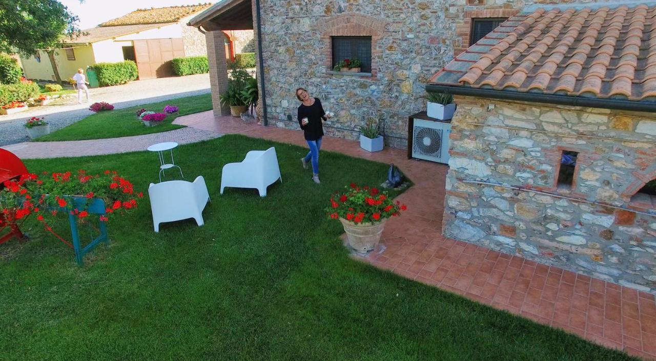 Agriturismo Il Cuscino Nel Pagliaio กัมปีลยา มาริตติมา ภายนอก รูปภาพ